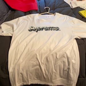 Size large worn 1x chrome logo